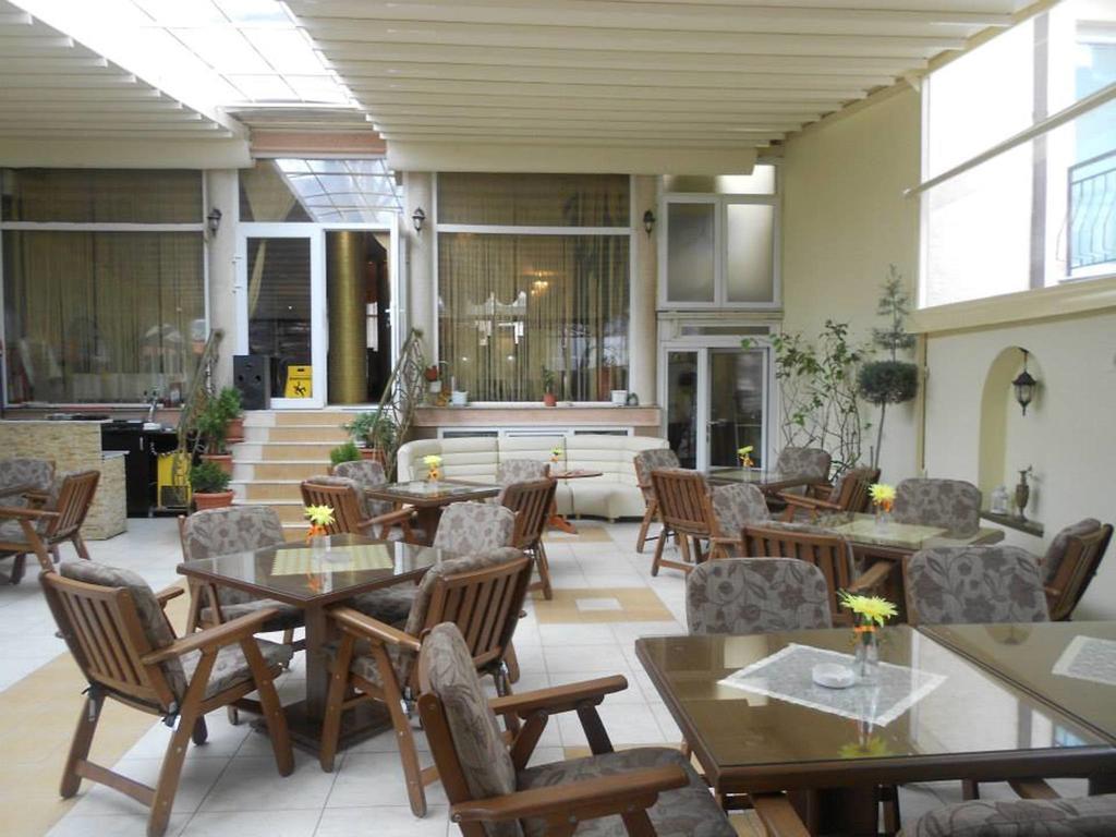 Gala-Garden Hotell Bitola Eksteriør bilde