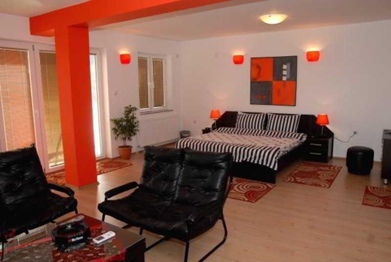 Gala-Garden Hotell Bitola Eksteriør bilde