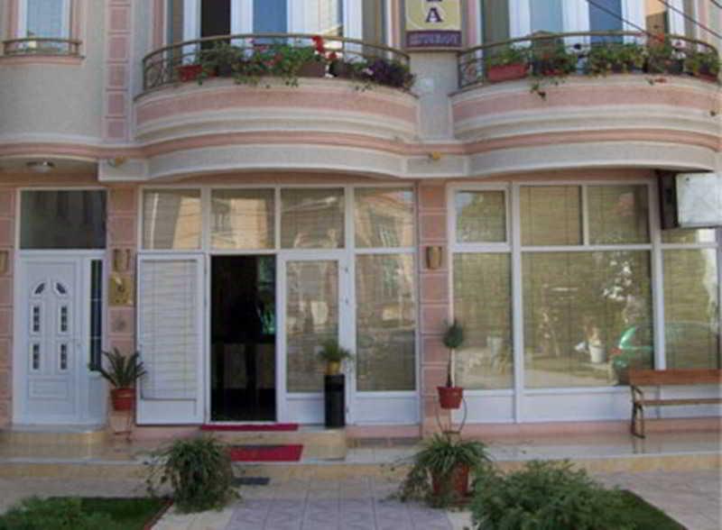 Gala-Garden Hotell Bitola Eksteriør bilde